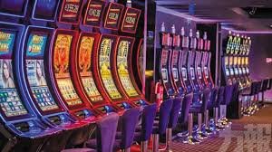 PK66 လောင်းကြေး Sportsbook — ဘောလုံးပွဲများကို Live Betting ပြုလုပ်နေသောမြင်ကွင်း